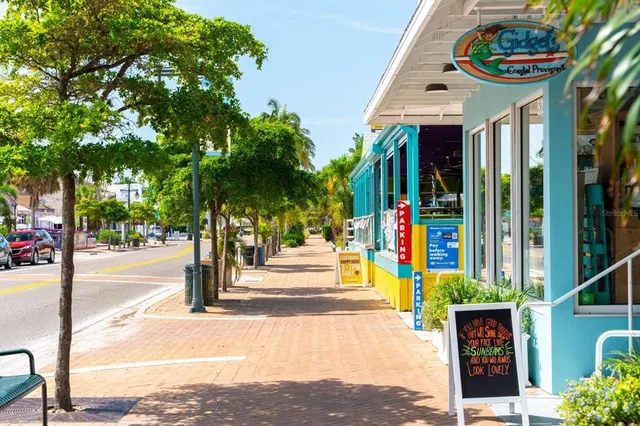 $1,795,000 | 548 Beach Road, Unit 540A, Sarasota, FL 34242