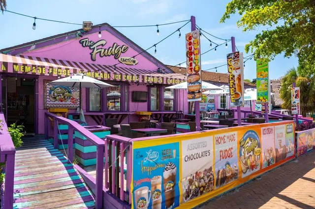 $1,795,000 | 548 Beach Road, Unit 540A, Sarasota, FL 34242