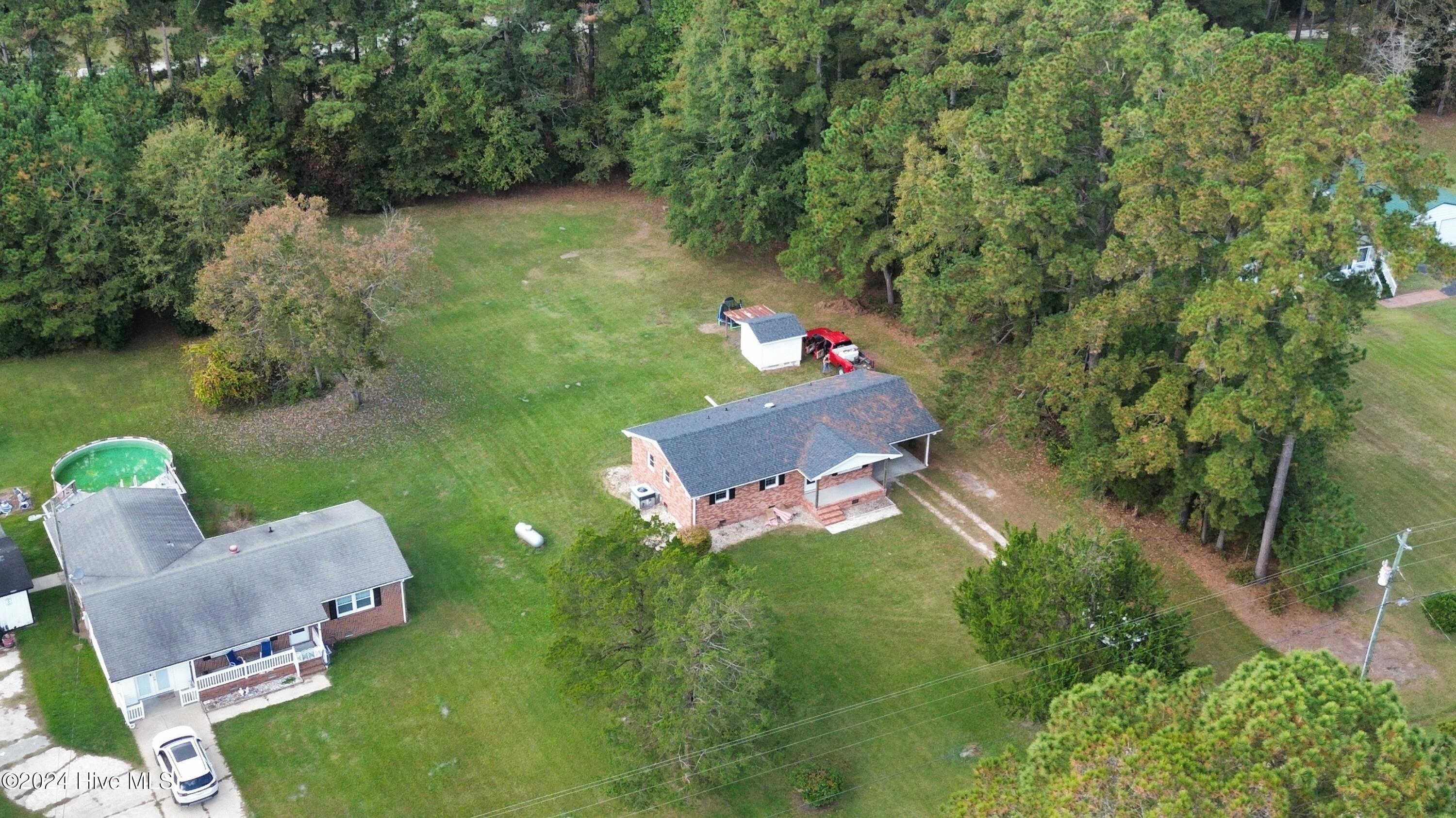 171 Trott Road Richlands, NC 28574 - Photo 27 of 30 dji_fly_20241030_130810_395_173030993734