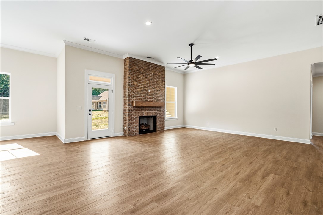 6900 Midway Road Pelzer, SC 29669 - Photo 6 of 27 Gallery Image 6