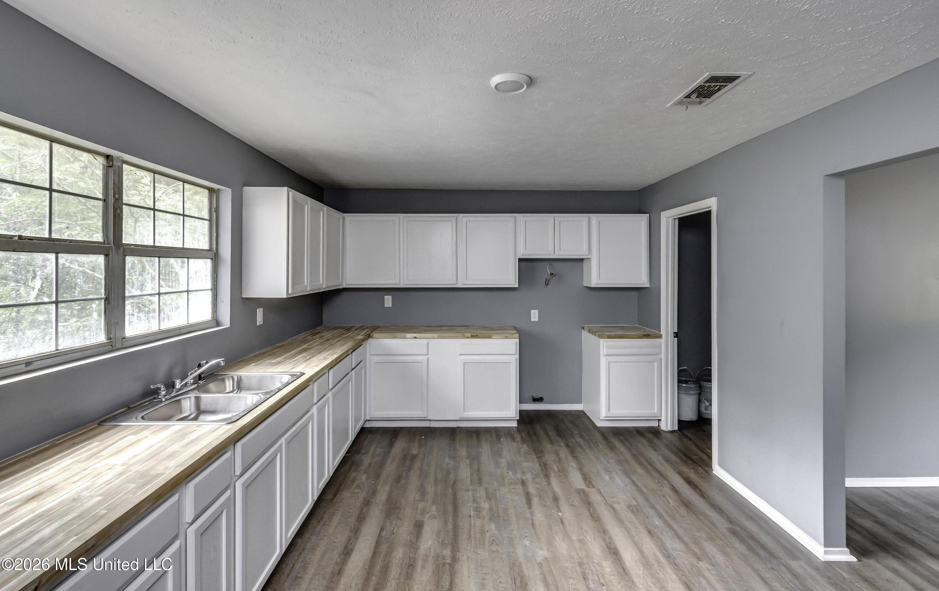 122 Hull Road Magee, MS 39111 - Photo 4 of 30 Kitchen