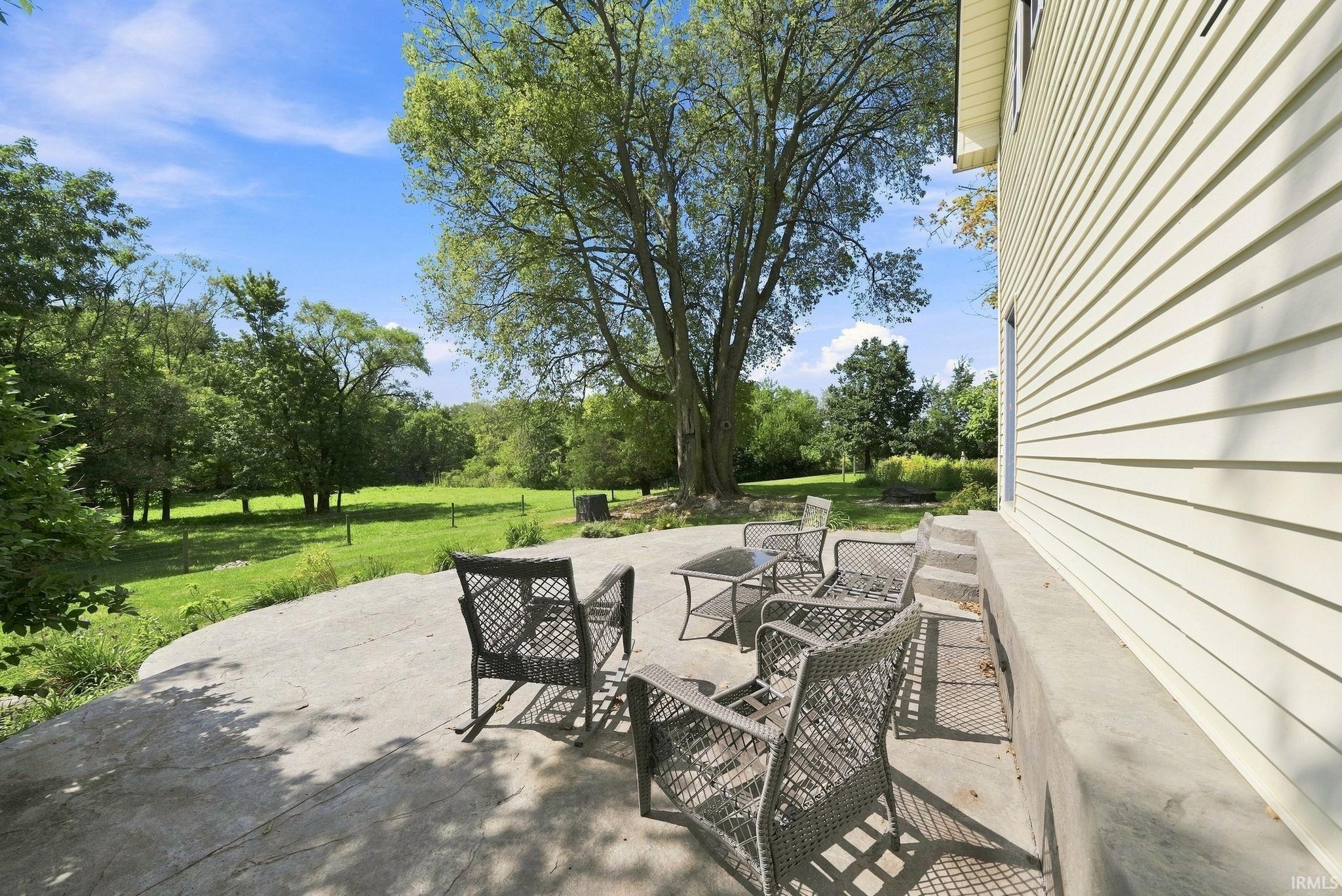 11722 North River Road New Haven, IN 46774 - Photo 4 of 34 Gallery Image 4