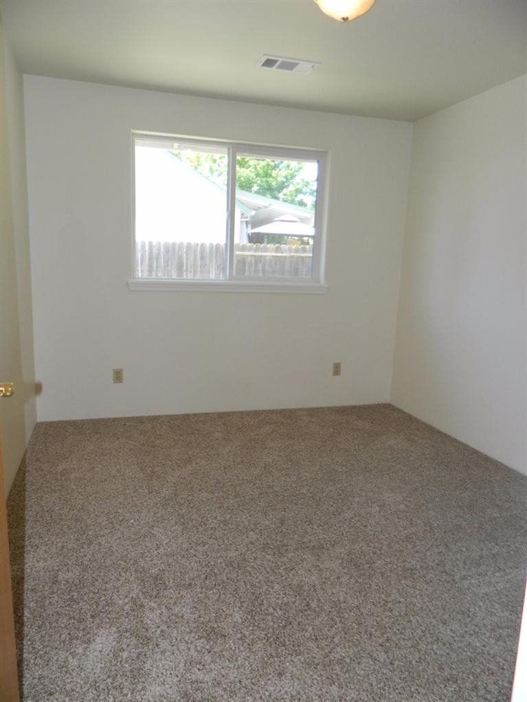 848 Ridgeview Drive Eagle Point, OR 97524 - Photo 11 of 35 Additional Photo