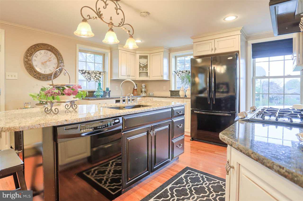2331 Grandview Road Hanover, PA 17331 - Photo 10 of 32
