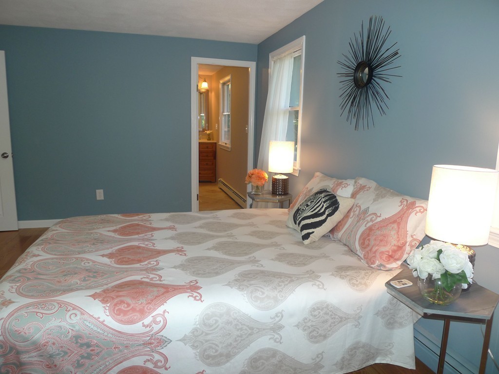 46 Woodbriar Road Wakefield, MA 01880 - Photo 14 of 30 Gallery Image 14