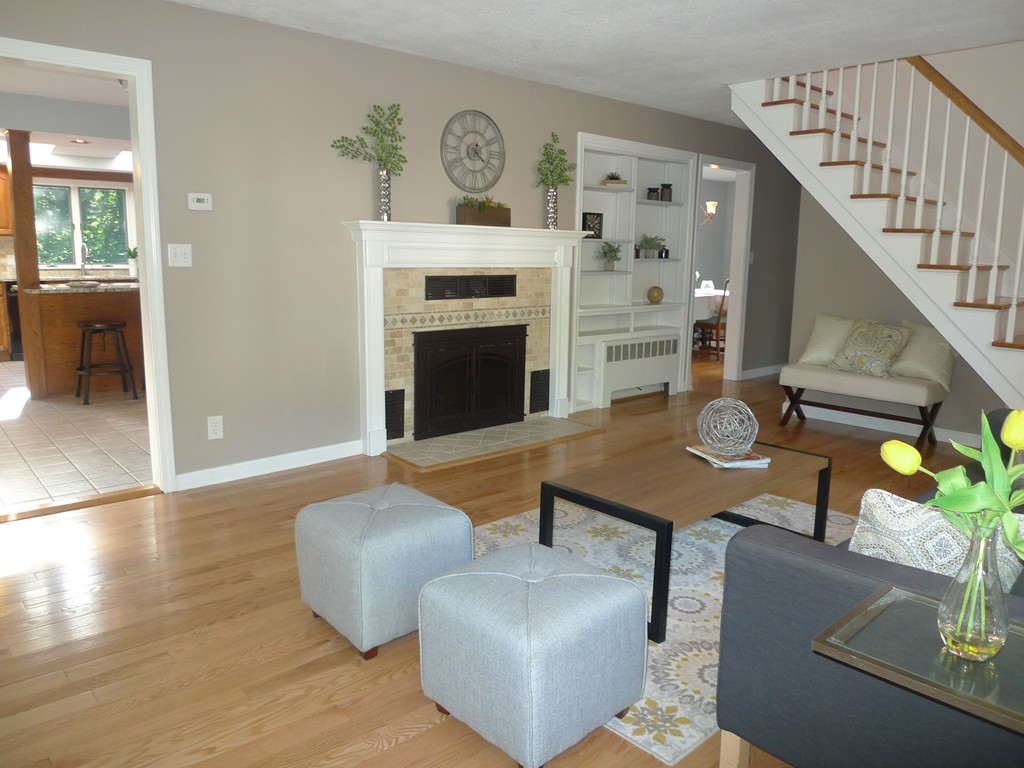 46 Woodbriar Road Wakefield, MA 01880 - Photo 2 of 30 Gallery Image 2