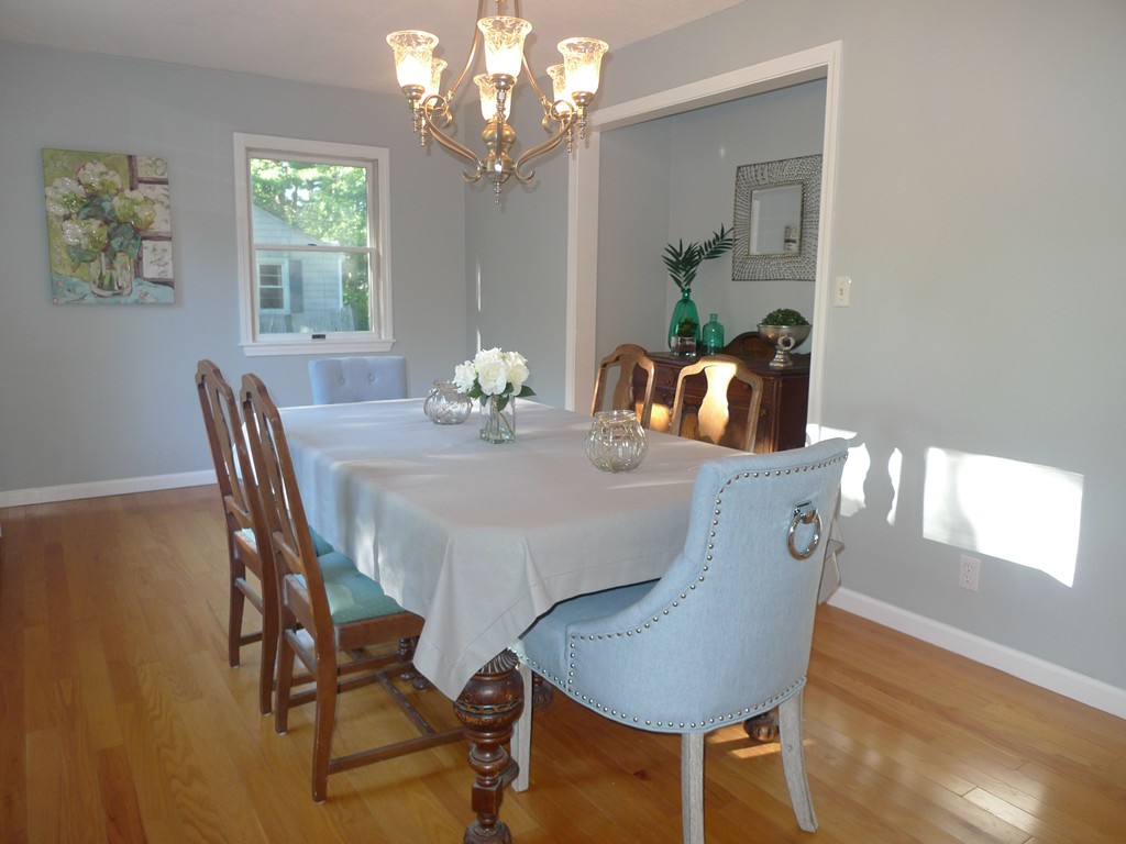 46 Woodbriar Road Wakefield, MA 01880 - Photo 8 of 30 Gallery Image 8