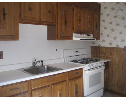 138 Ridge Road Revere, MA 02151 - Photo 4 of 6