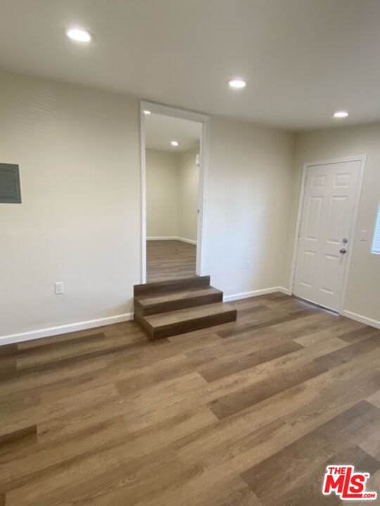 1404 Hollister Street, Unit A San Fernando, CA 91340 - Photo 4 of 9
