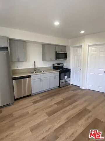 $1,780 | 1404 Hollister Street, Unit A, San Fernando, CA 91340