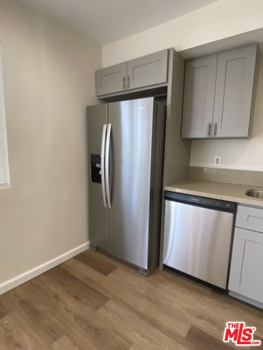 1404 Hollister Street, Unit A San Fernando, CA 91340 - Photo 7 of 9