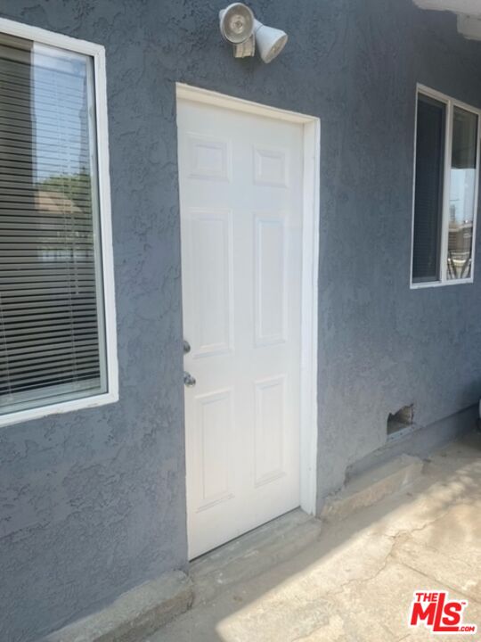 1404 Hollister Street, Unit A San Fernando, CA 91340 - Photo 9 of 9