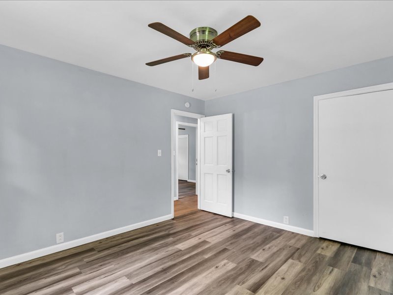 615 Breen Drive Champaign, IL 61820 - Photo 18 of 29 wooden floor in an empty room