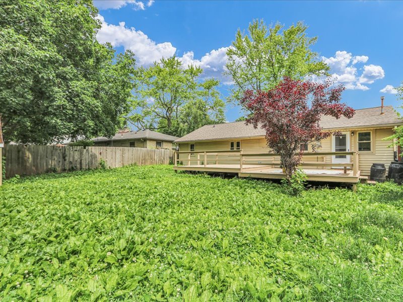 615 Breen Drive Champaign, IL 61820 - Photo 29 of 29 a view of a house with a yard
