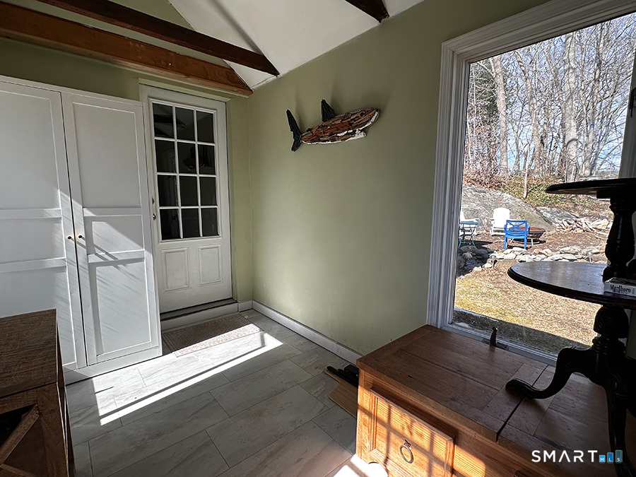 79 Wesley Avenue Westbrook, CT 06498 - Photo 14 of 33