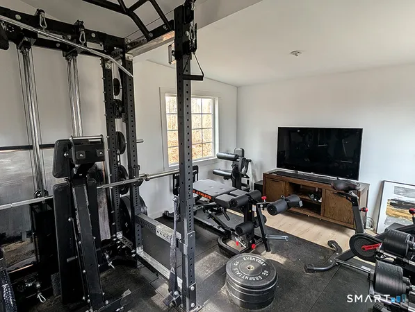 $550,000 | 79 Wesley Avenue, Westbrook, CT 06498