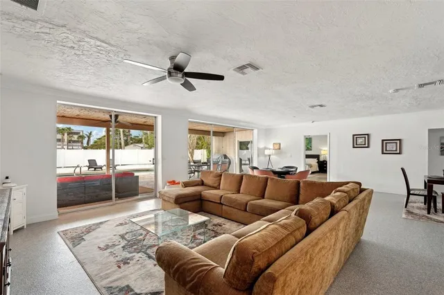 $21,000 | 55 North Washington Drive, Sarasota, FL 34236