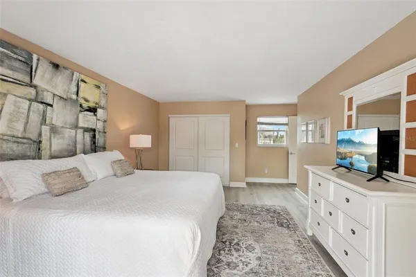 $21,000 | 55 North Washington Drive, Sarasota, FL 34236