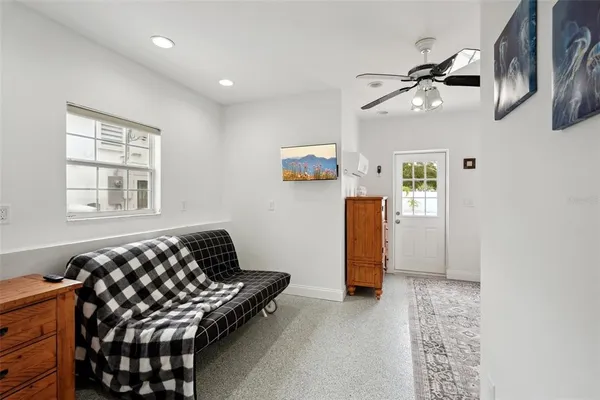 $21,000 | 55 North Washington Drive, Sarasota, FL 34236