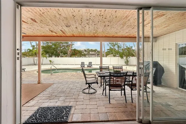 $21,000 | 55 North Washington Drive, Sarasota, FL 34236