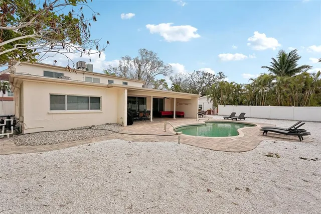 $21,000 | 55 North Washington Drive, Sarasota, FL 34236