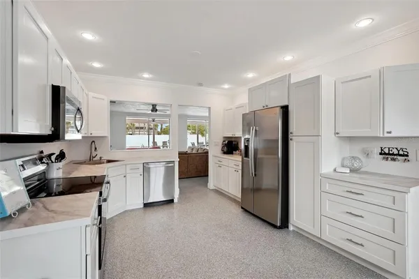 $21,000 | 55 North Washington Drive, Sarasota, FL 34236