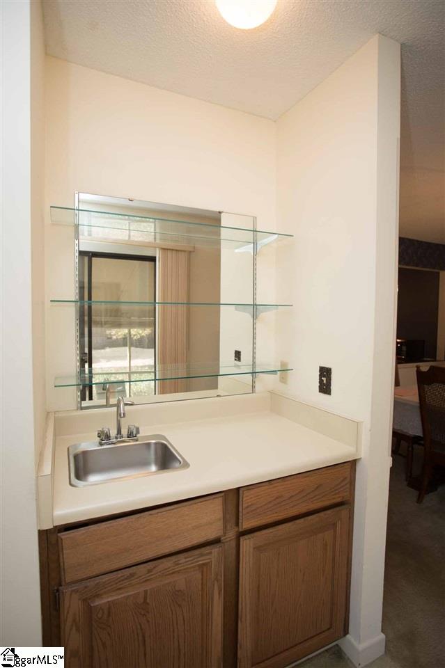 425 Sparrow Hawk Court Greer, SC 29650 - Photo 8 of 22 Gallery Image 8