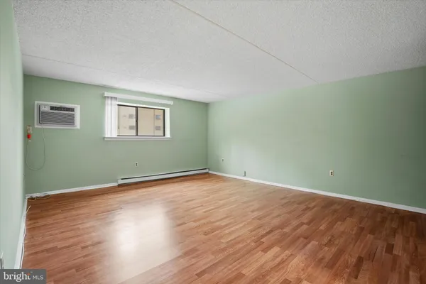 $1,500 | 400 Glendale Road, Unit G22, Havertown, PA 19083