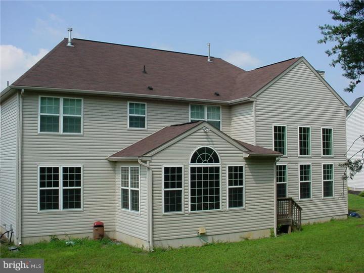 9 Ragan Ridge Road Sicklerville, NJ 08081 - Photo 14 of 15 Exterior Back