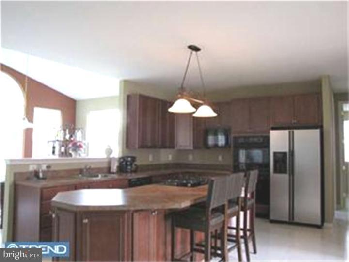 9 Ragan Ridge Road Sicklerville, NJ 08081 - Photo 4 of 15 Kitchen