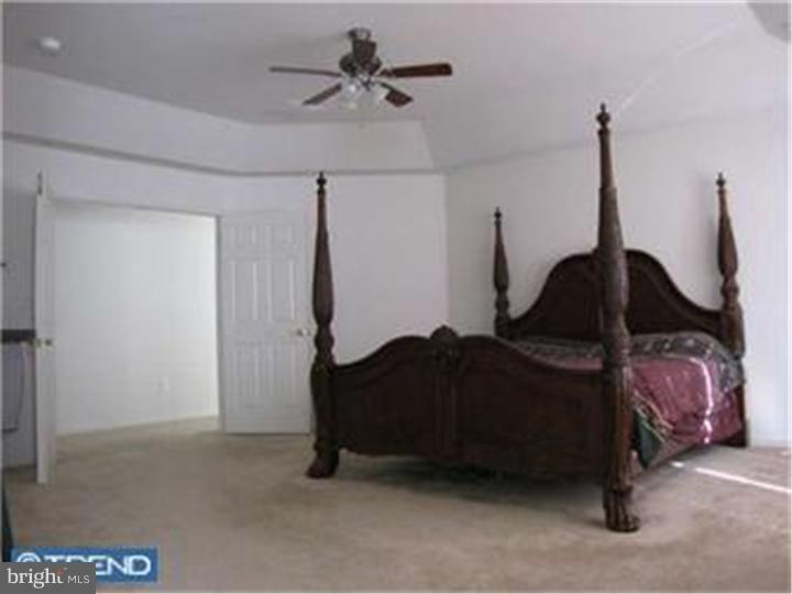 9 Ragan Ridge Road Sicklerville, NJ 08081 - Photo 8 of 15 Master Bedroom