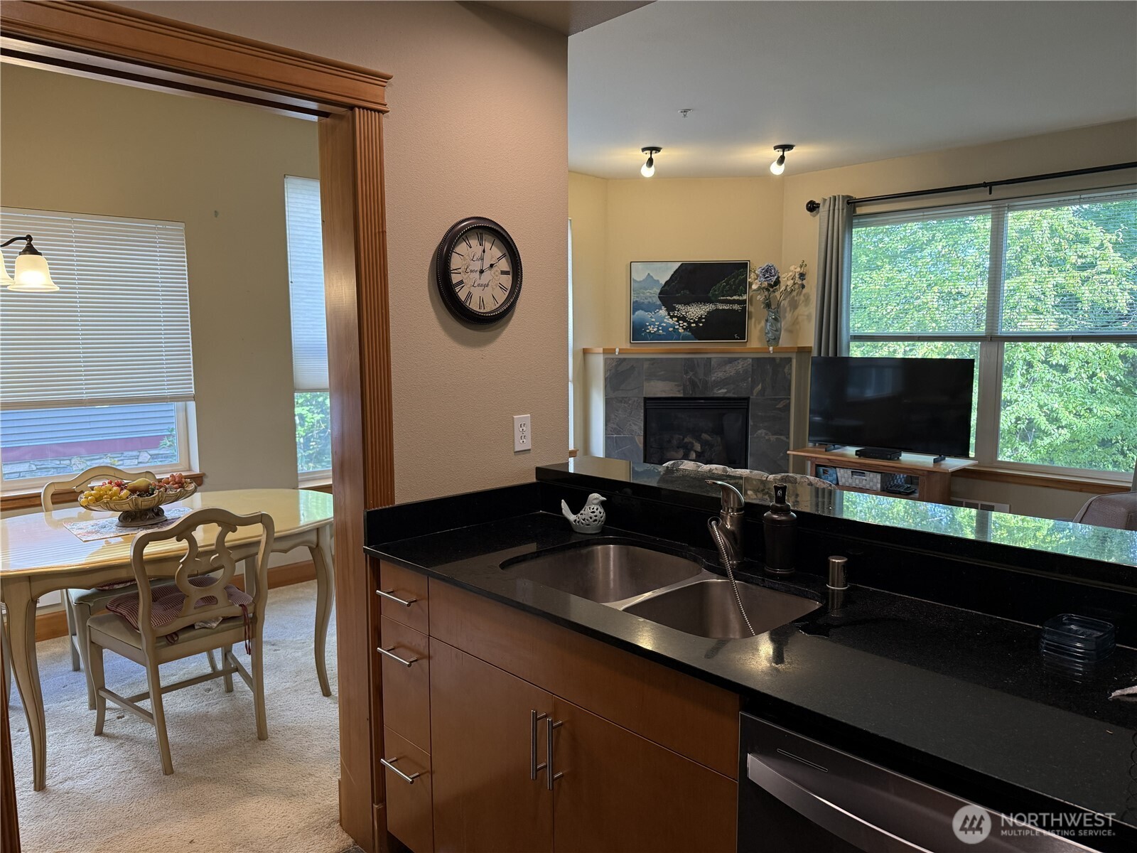 259 West Bakerview Road, Unit C203 Bellingham, WA 98226 - Photo 11 of 31