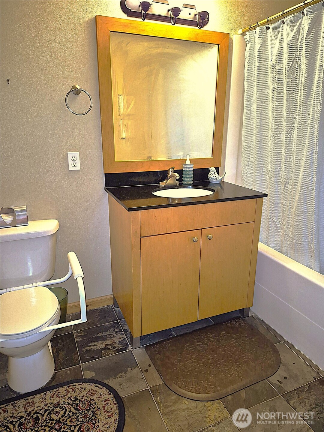 259 West Bakerview Road, Unit C203 Bellingham, WA 98226 - Photo 20 of 31