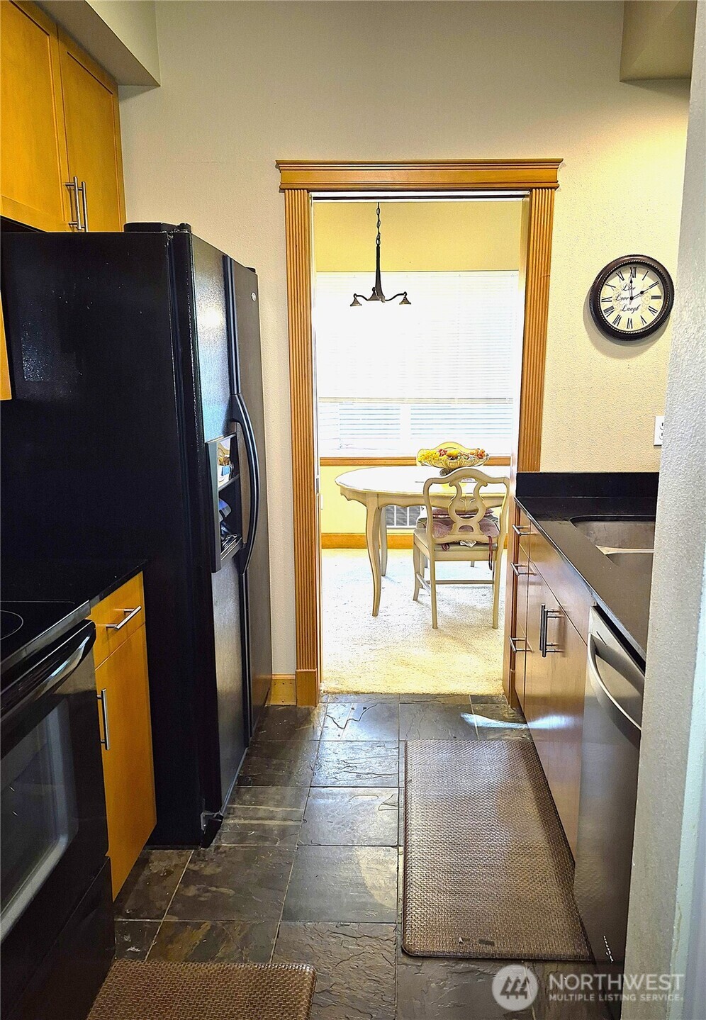 259 West Bakerview Road, Unit C203 Bellingham, WA 98226 - Photo 9 of 31