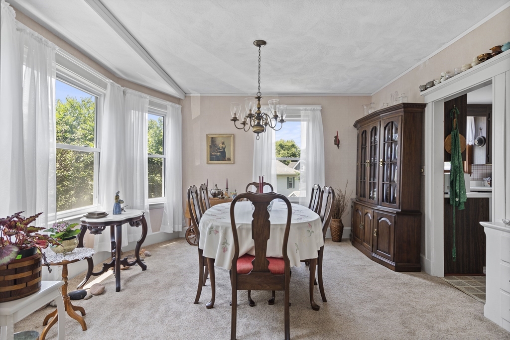 92 Bellevue Road Lynn, MA 01904 - Photo 16 of 30 Gallery Image 16