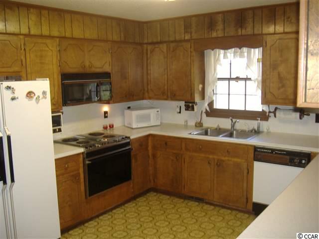 207 Farmingdale Road Nichols, SC 29581 - Photo 11 of 15 Gallery Image 11