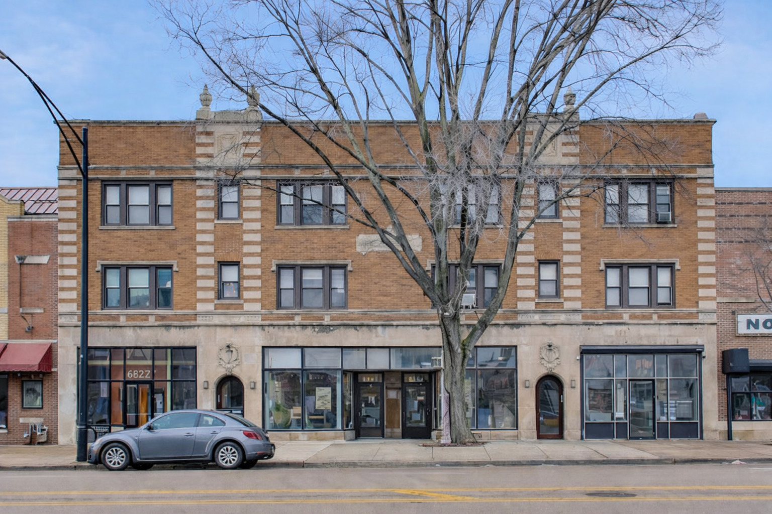 6234 North Broadway, Unit 3 Chicago, IL 60660 - Photo 1 of 14