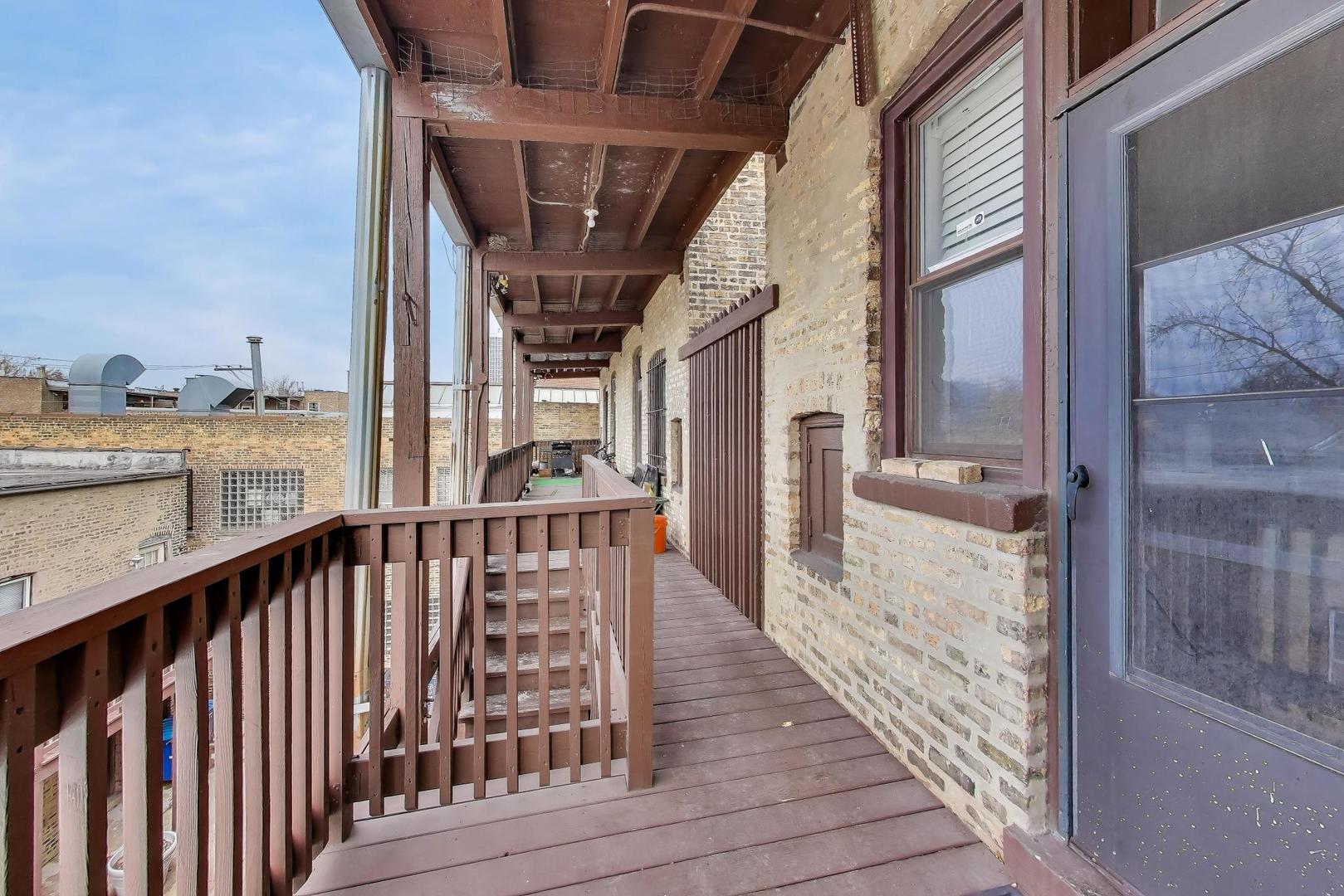 6234 North Broadway, Unit 3 Chicago, IL 60660 - Photo 13 of 14