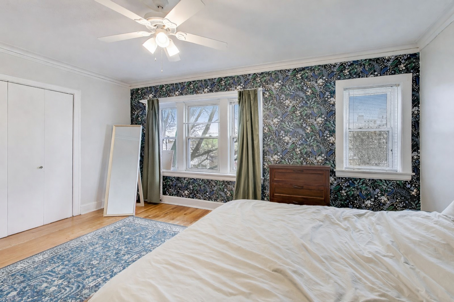 6234 North Broadway, Unit 3 Chicago, IL 60660 - Photo 9 of 14
