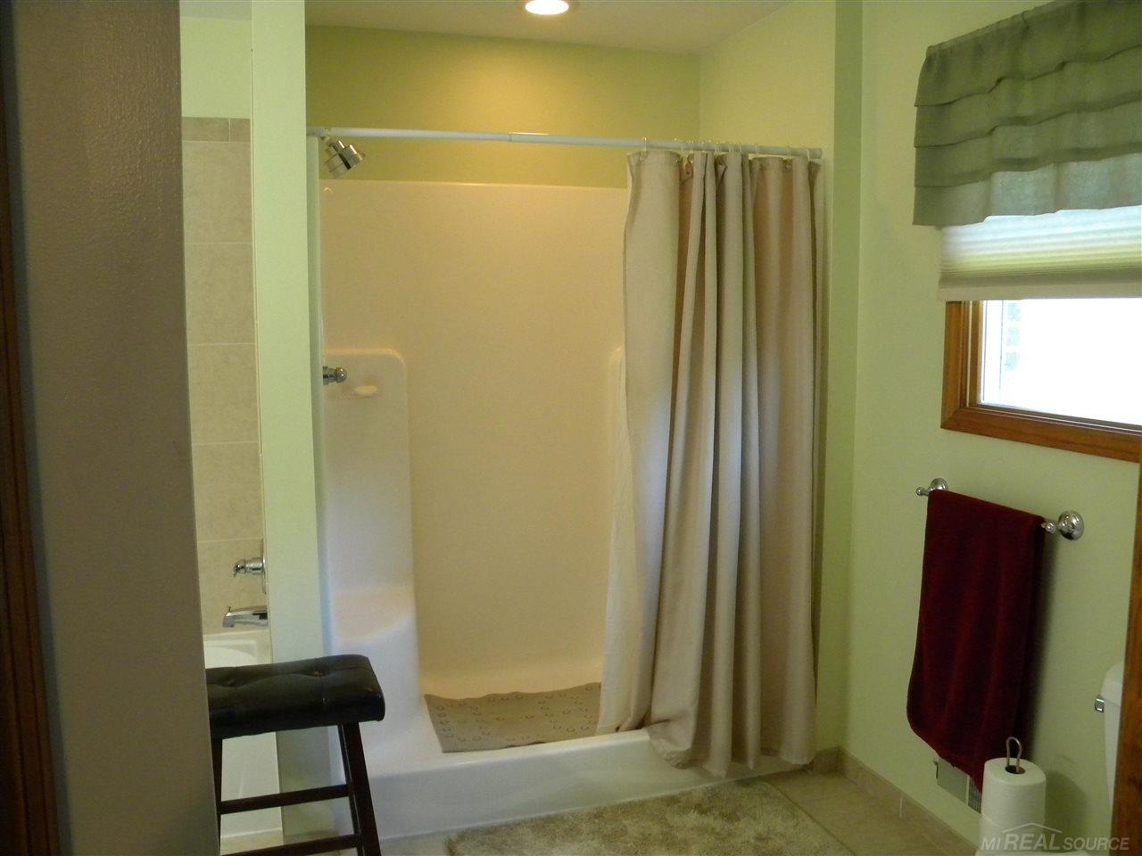 24229 Armada Ridge Road Armada, MI 48005 - Photo 19 of 38
