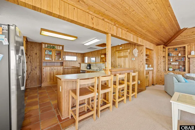 $2,199,000 | 1089 Lighthouse Drive, Corolla, NC 27927