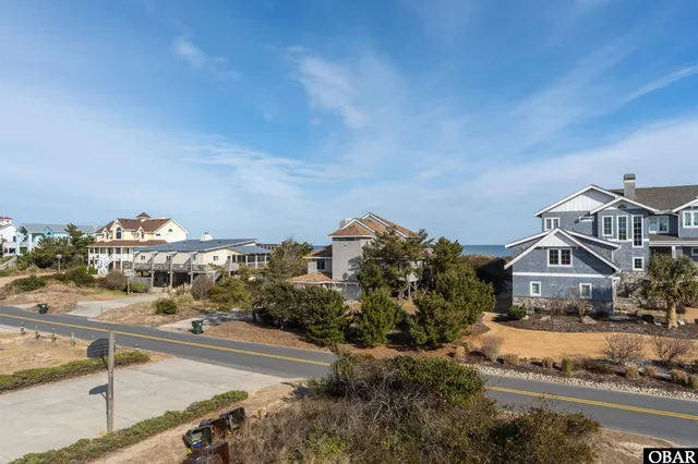 $2,199,000 | 1089 Lighthouse Drive, Corolla, NC 27927