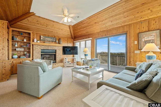 $2,199,000 | 1089 Lighthouse Drive, Corolla, NC 27927