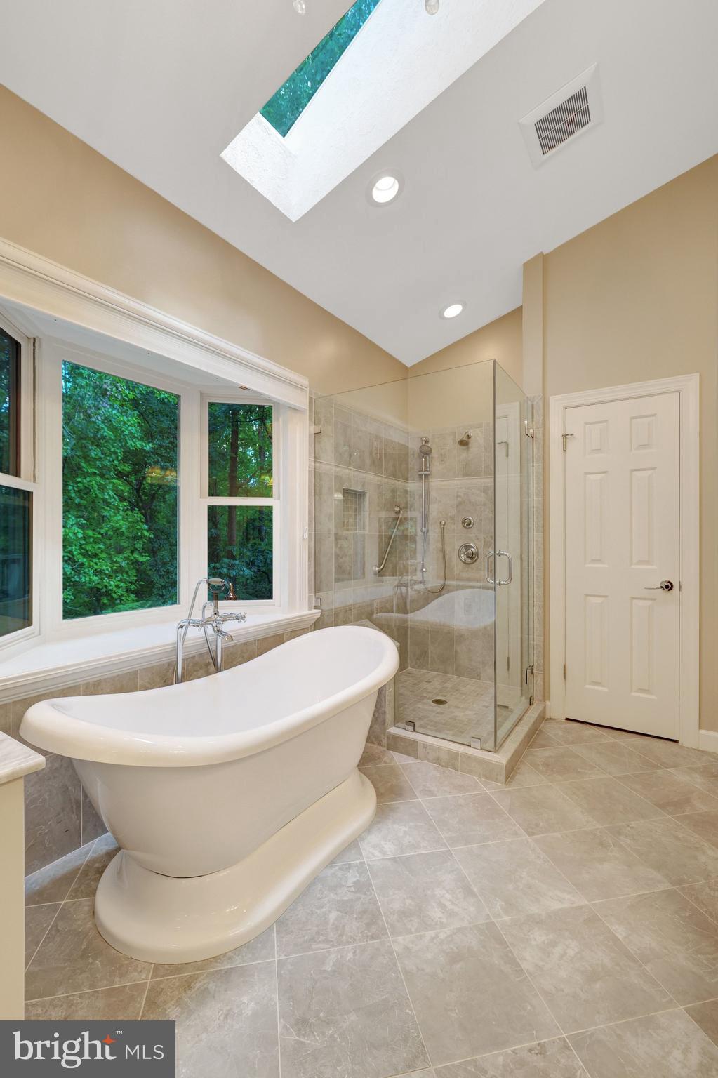 2007 Carrhill Road Vienna, VA 22181 - Photo 42 of 86 Gallery Image 42