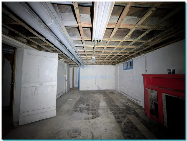 $123,000 | 955 North 6th Street, Manitowoc, WI 54220