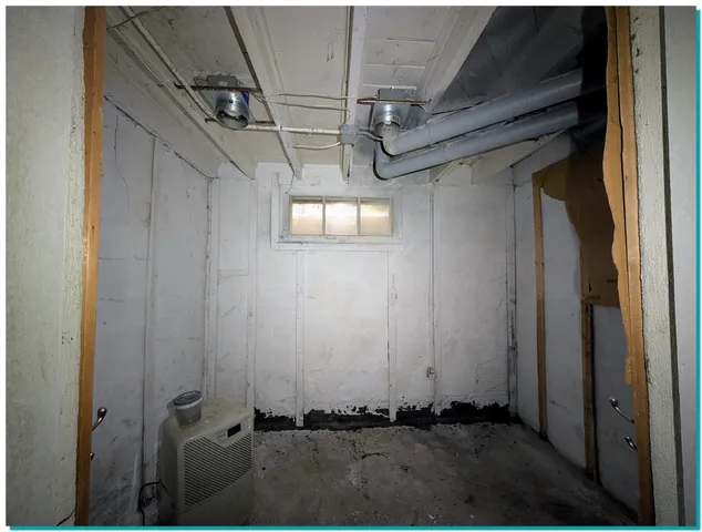 $123,000 | 955 North 6th Street, Manitowoc, WI 54220