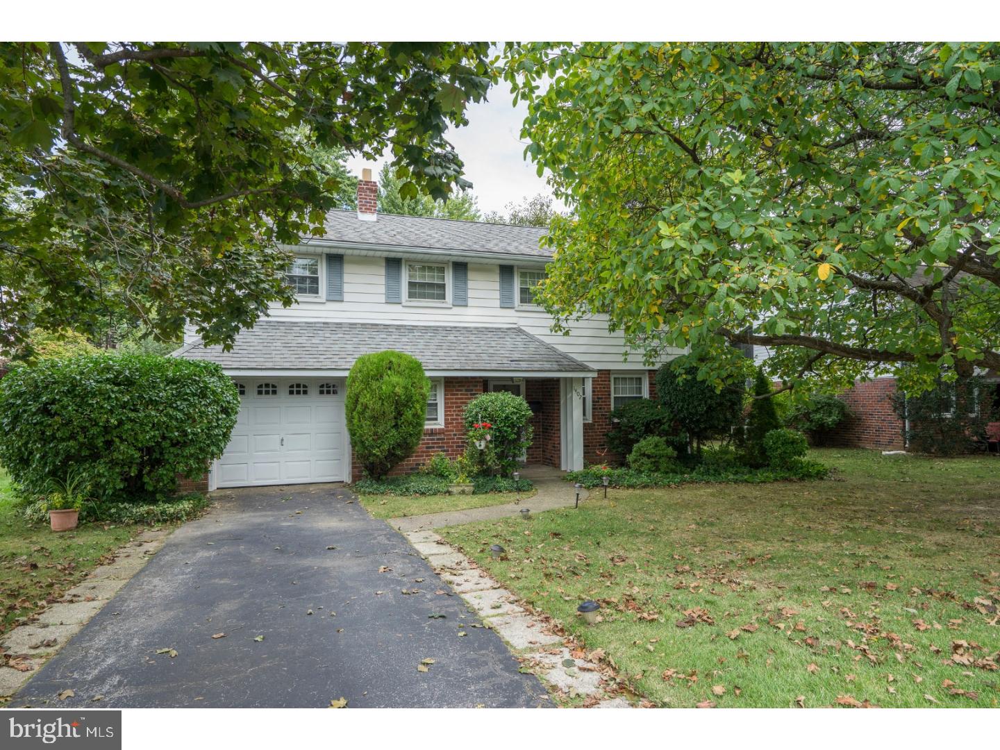 1402 Brierwood Road Havertown, PA 19083 - Photo 23 of 23 Driveway