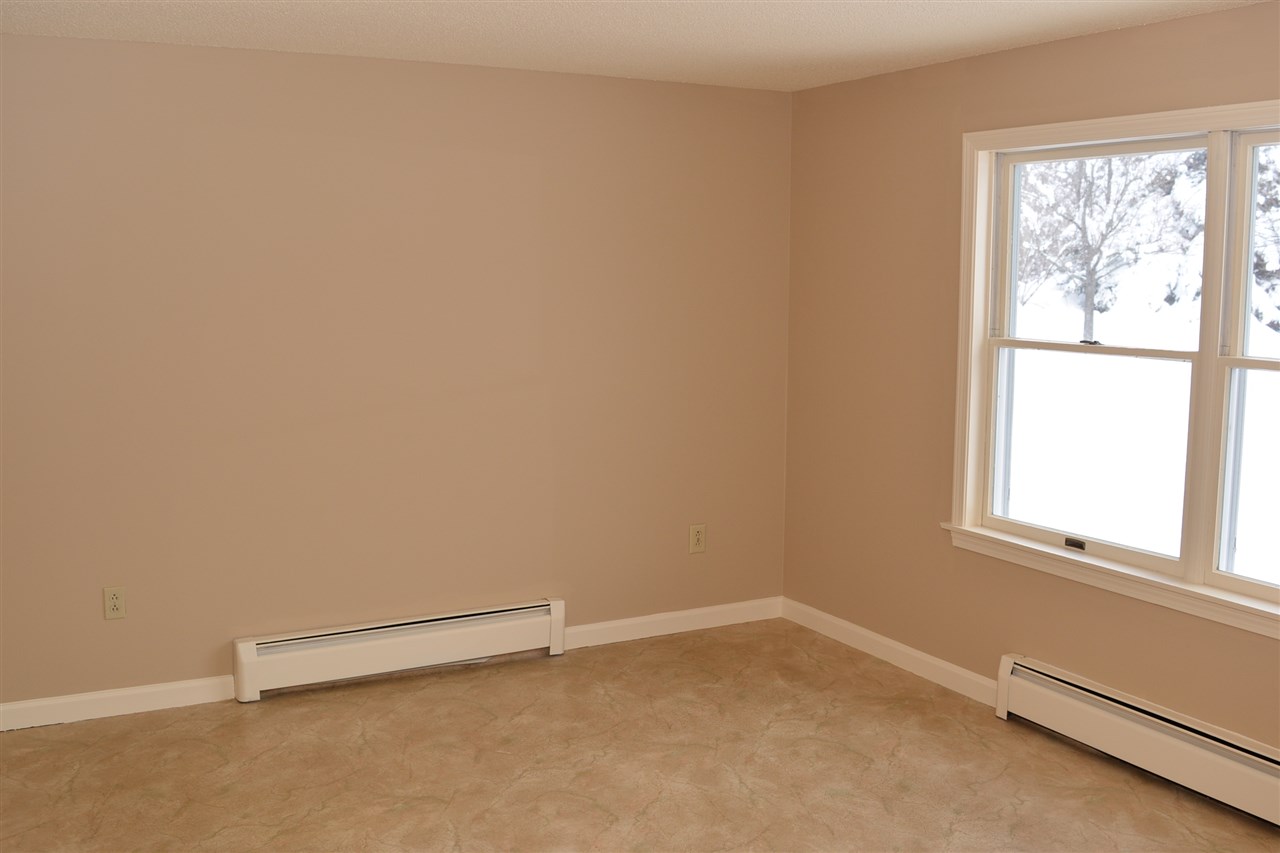 253 Meriden Road Lebanon, NH 03766 - Photo 14 of 23