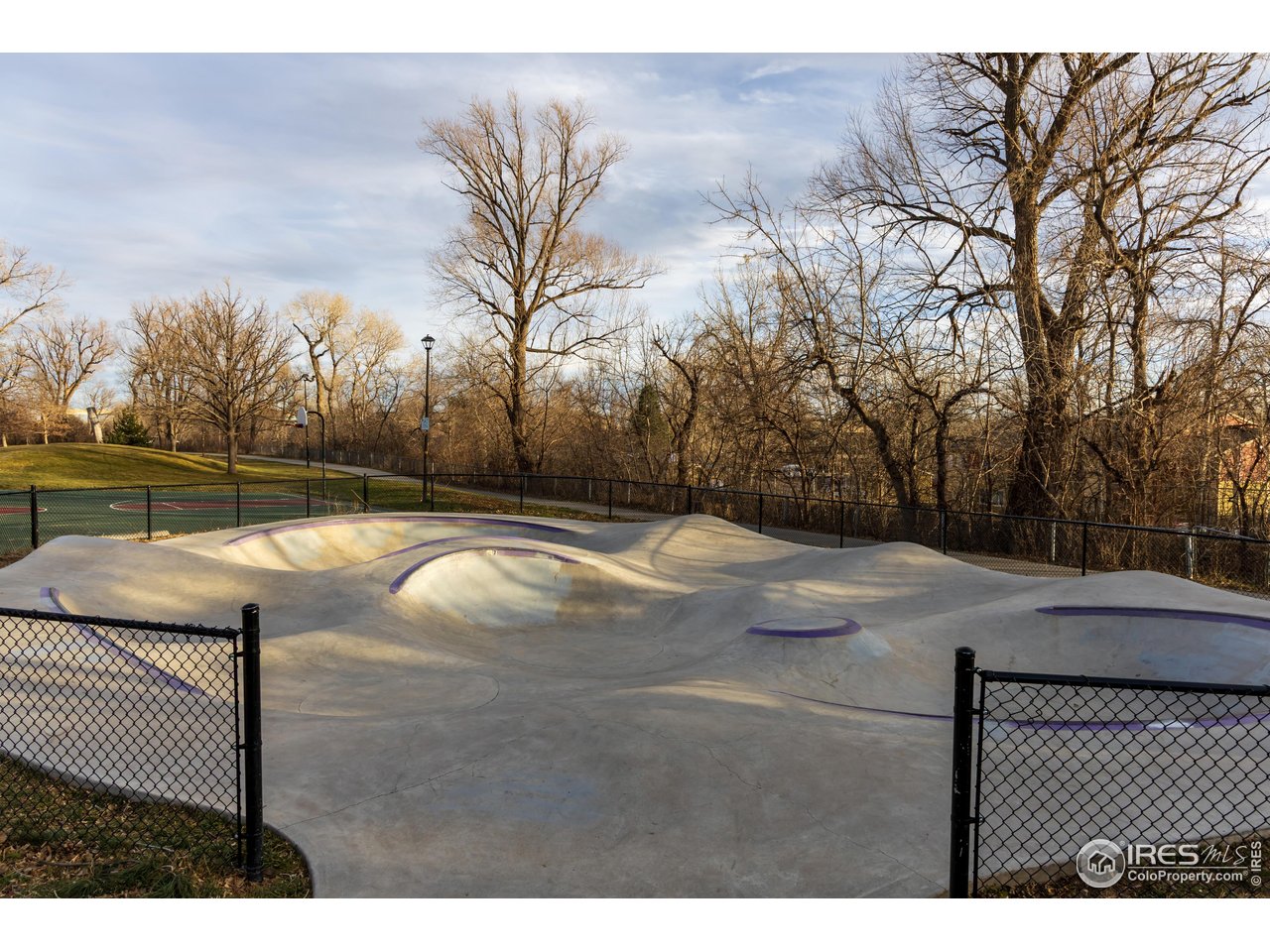 3295 34th Street, Unit 68 Boulder, CO 80301 - Photo 25 of 27 a view of a backyard