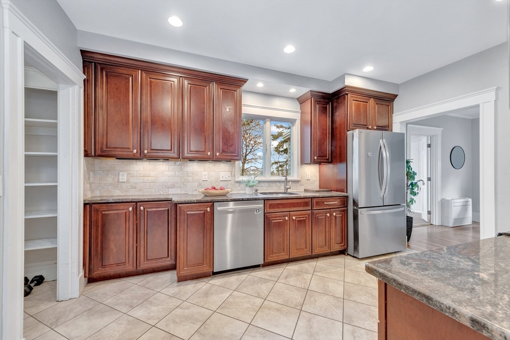 23 Farmer Road Arlington, MA 02476 - Photo 20 of 42